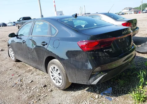 2024 Kia Forte Lx из США, поврежденный, VIN 3KPF24AD7RE806029